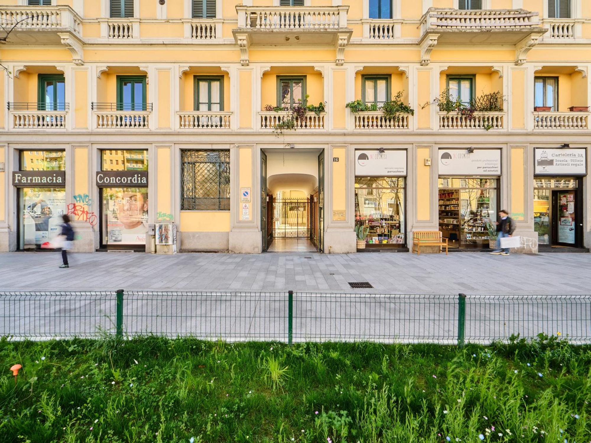 Apartment Beautiful In Tricolore Mailand